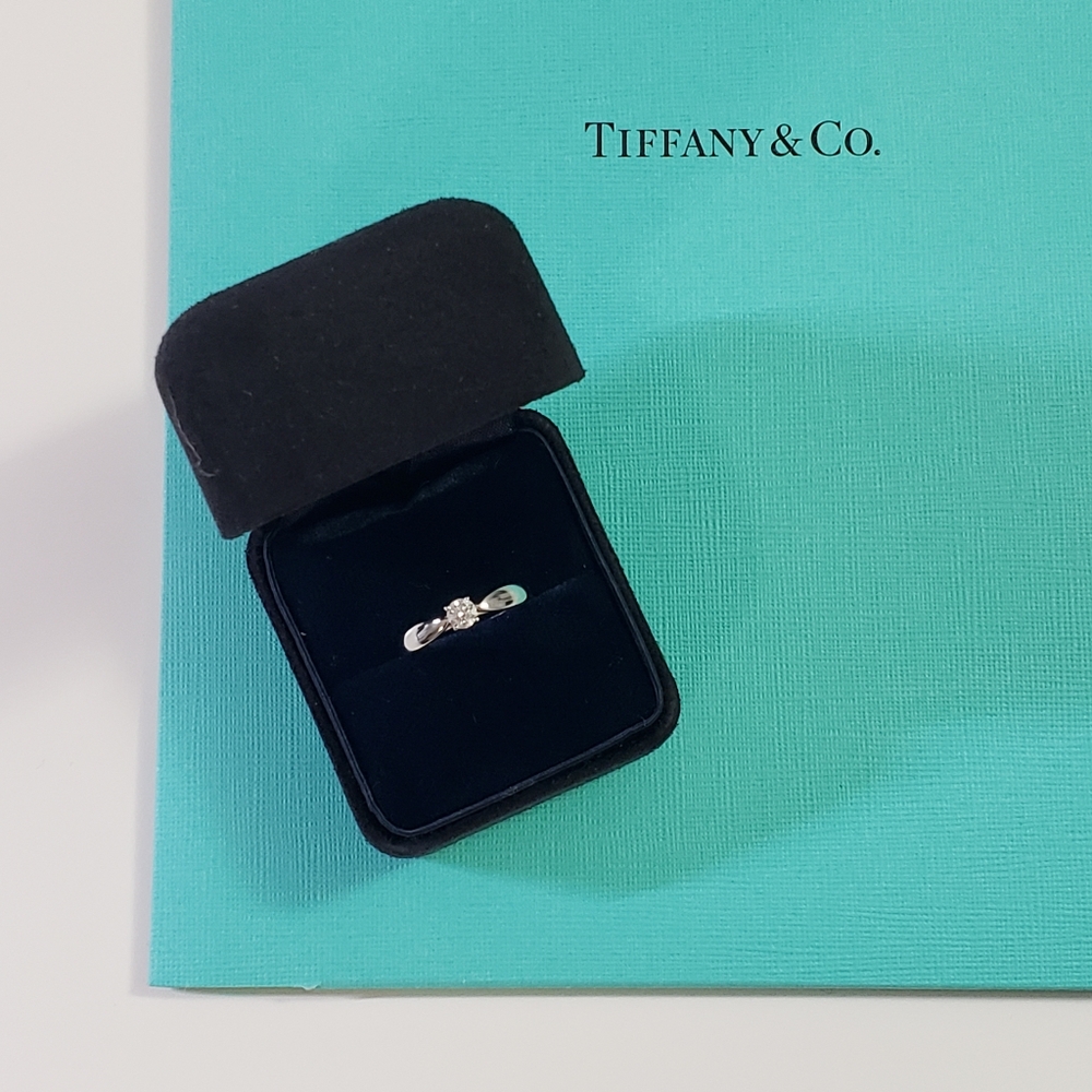 0.18 CT Tiffany & Co Diamond Harmony Ring